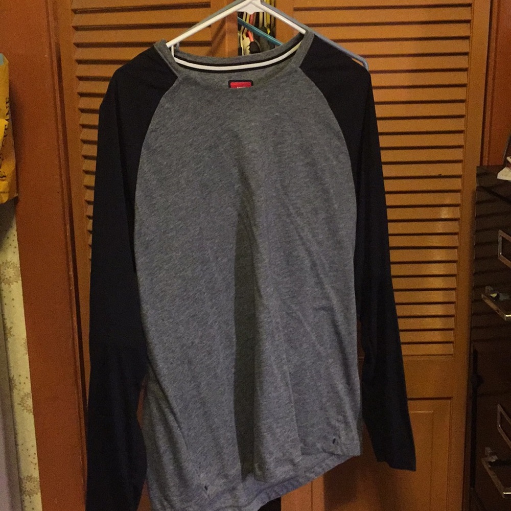 Nike top used